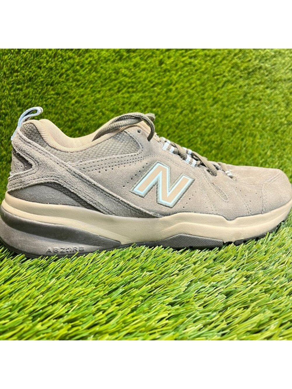 New Balance 608v5 Womens Size 9.5AA Brown Athletic Walking Suede Shoes Sneakers